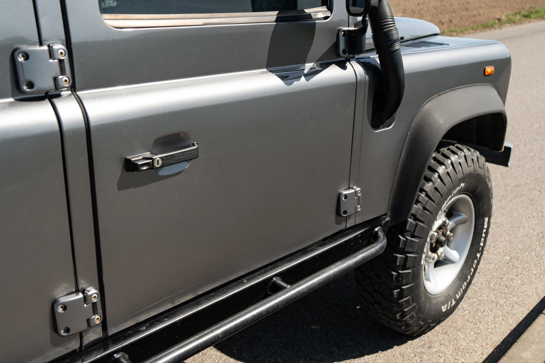 2008 Land Rover Defender 130 - Image 23 of 31