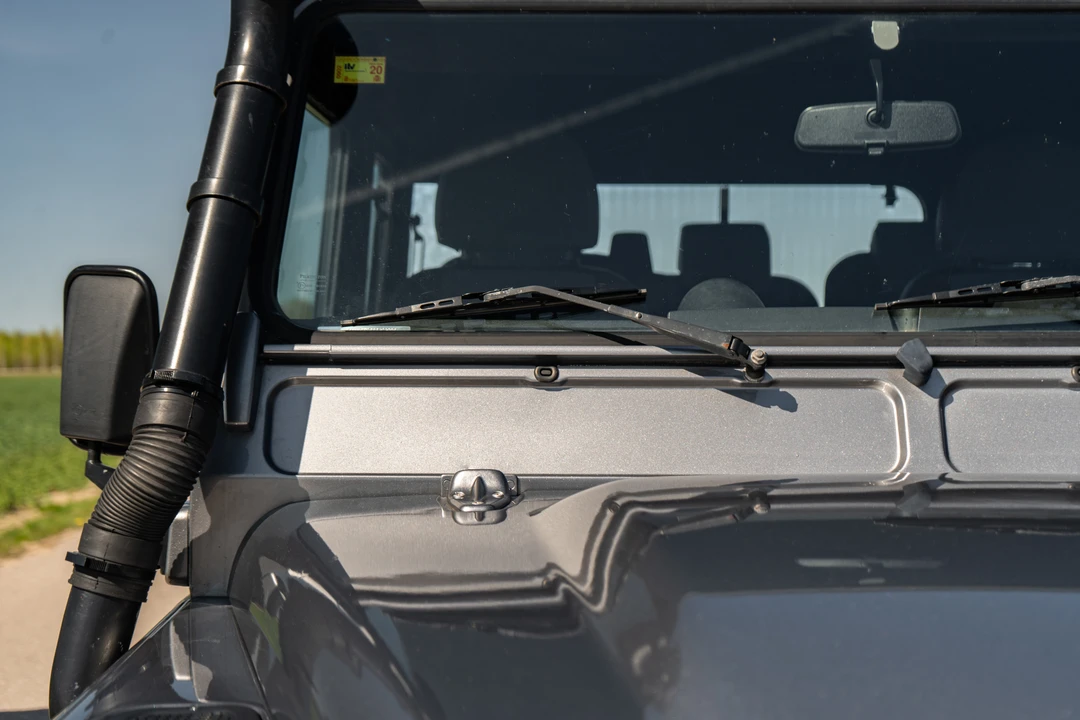2008 Land Rover Defender 130 - Image 14 of 31