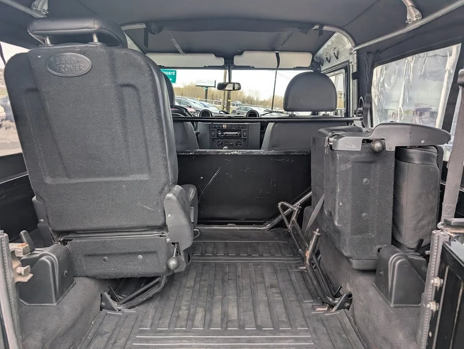 2008 Land Rover Defender 90 - Image 10 of 14