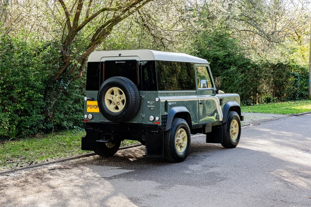 2008 Land Rover Defender 90 - Image 7 of 30