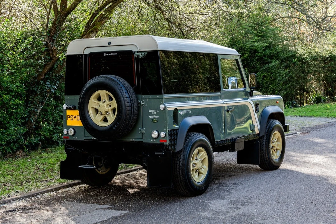 2008 Land Rover Defender 90 - Image 8 of 30