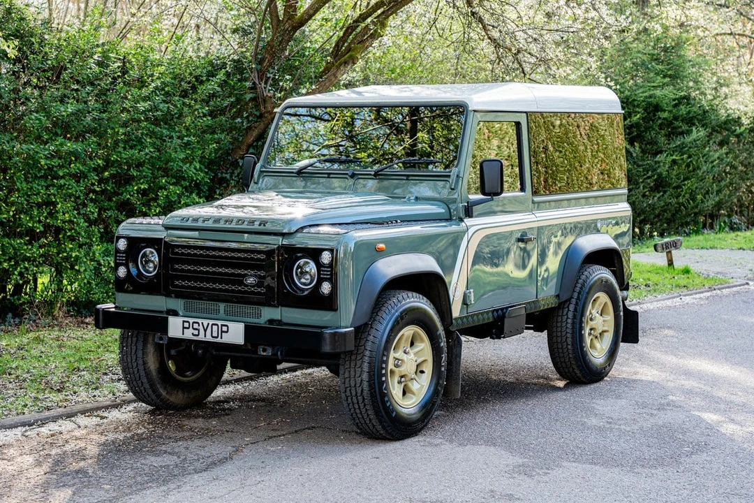 2008 Land Rover Defender 90 - Image 5 of 30