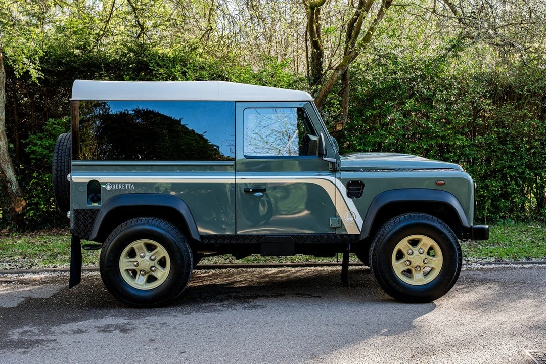2008 Land Rover Defender 90 - Image 6 of 30