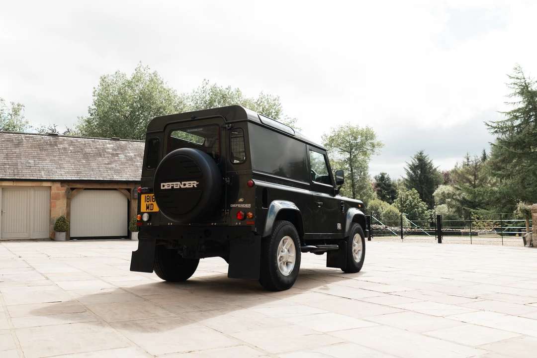 2008 Land Rover Defender 90 - Image 7 of 31