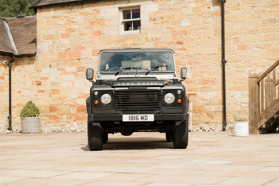 2008 Land Rover Defender 90 - Image 10 of 31