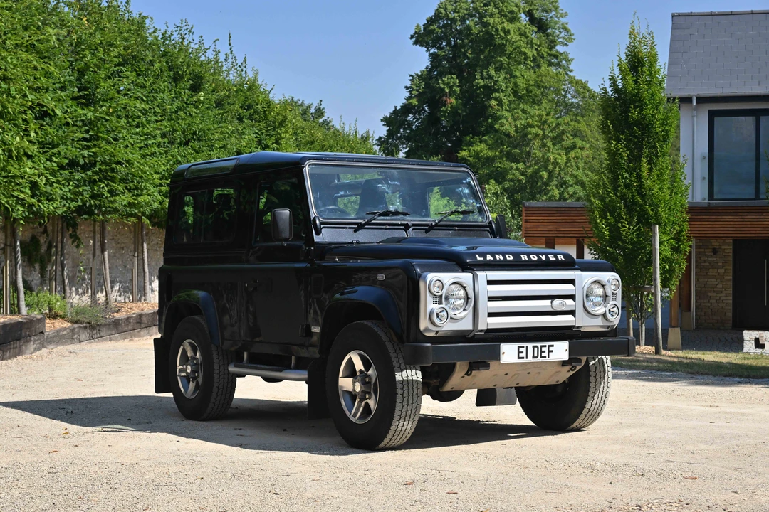 2008 Land Rover Defender 90 - Image 3 of 31