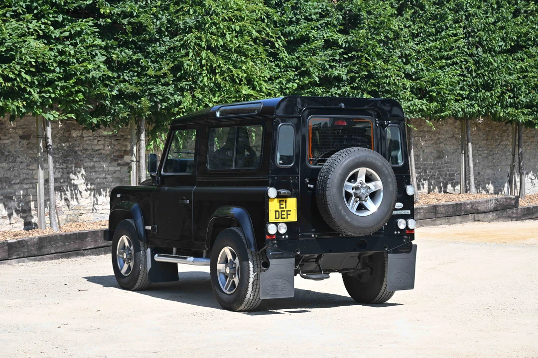 2008 Land Rover Defender 90 - Image 7 of 31