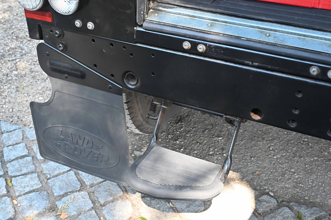 2008 Land Rover Defender 90 - Image 14 of 31