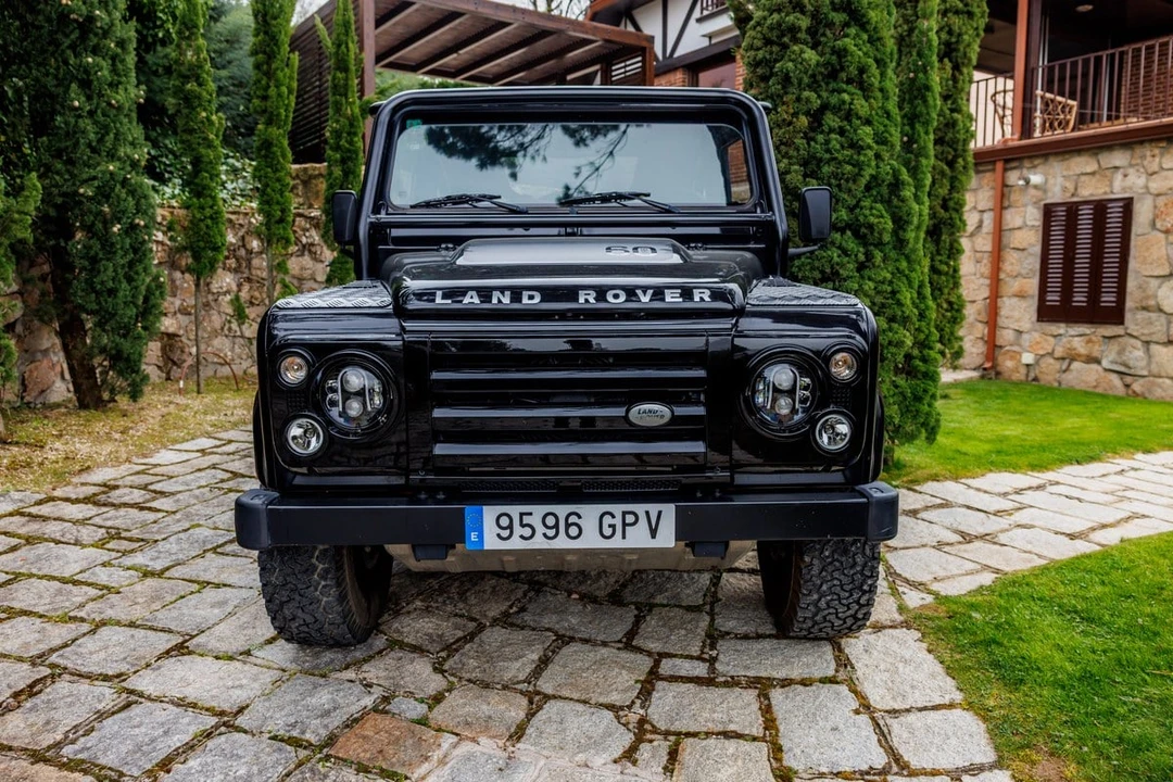2008 Land Rover Defender 90 - Image 4 of 31