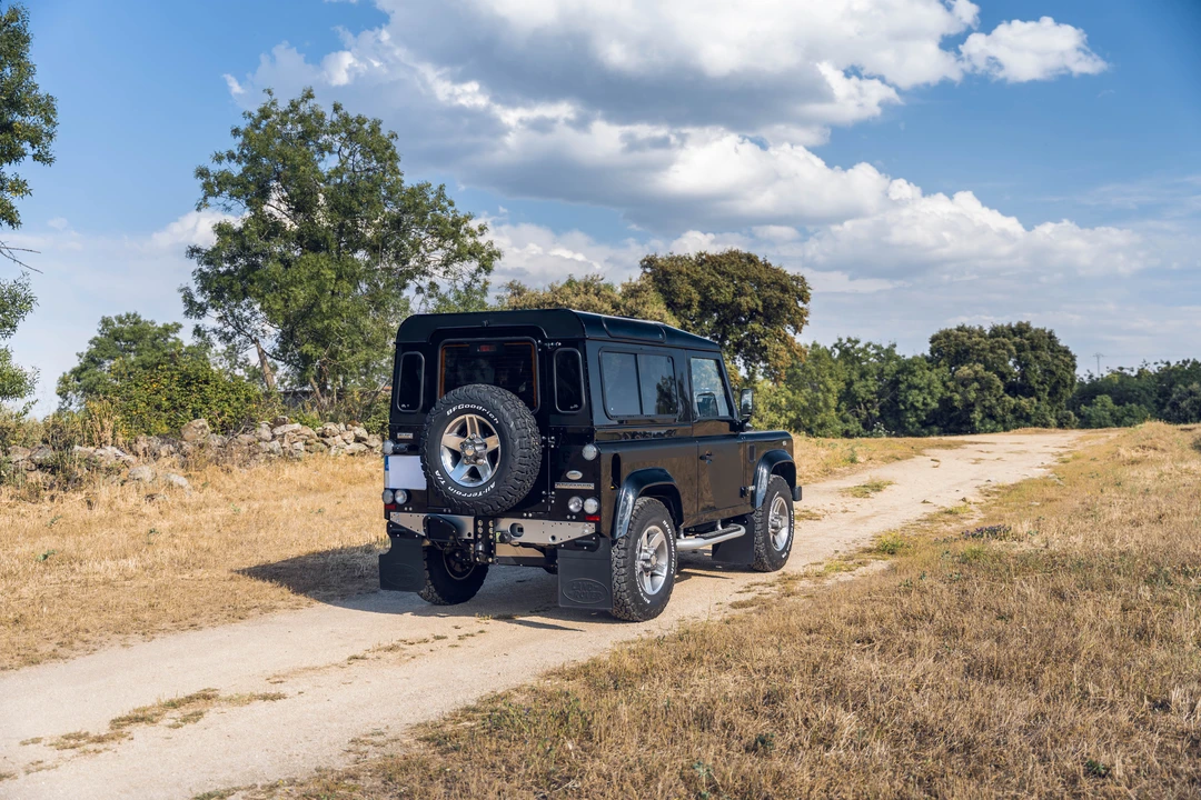 2008 Land Rover Defender 90 - Image 13 of 31