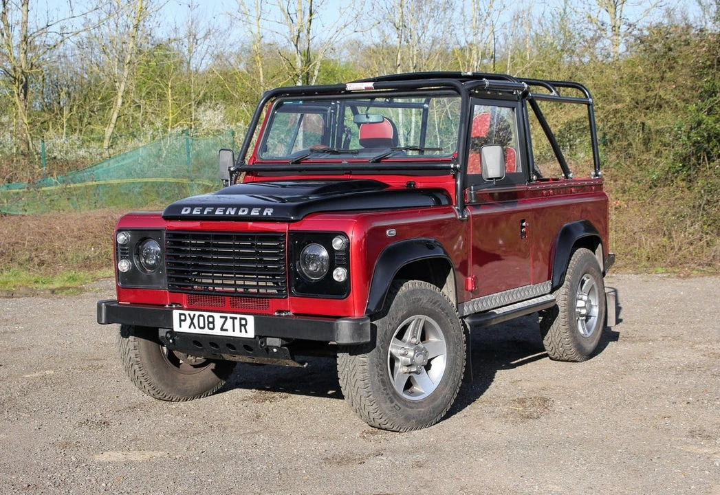 2008 Land Rover Defender 90 - Image 14 of 30