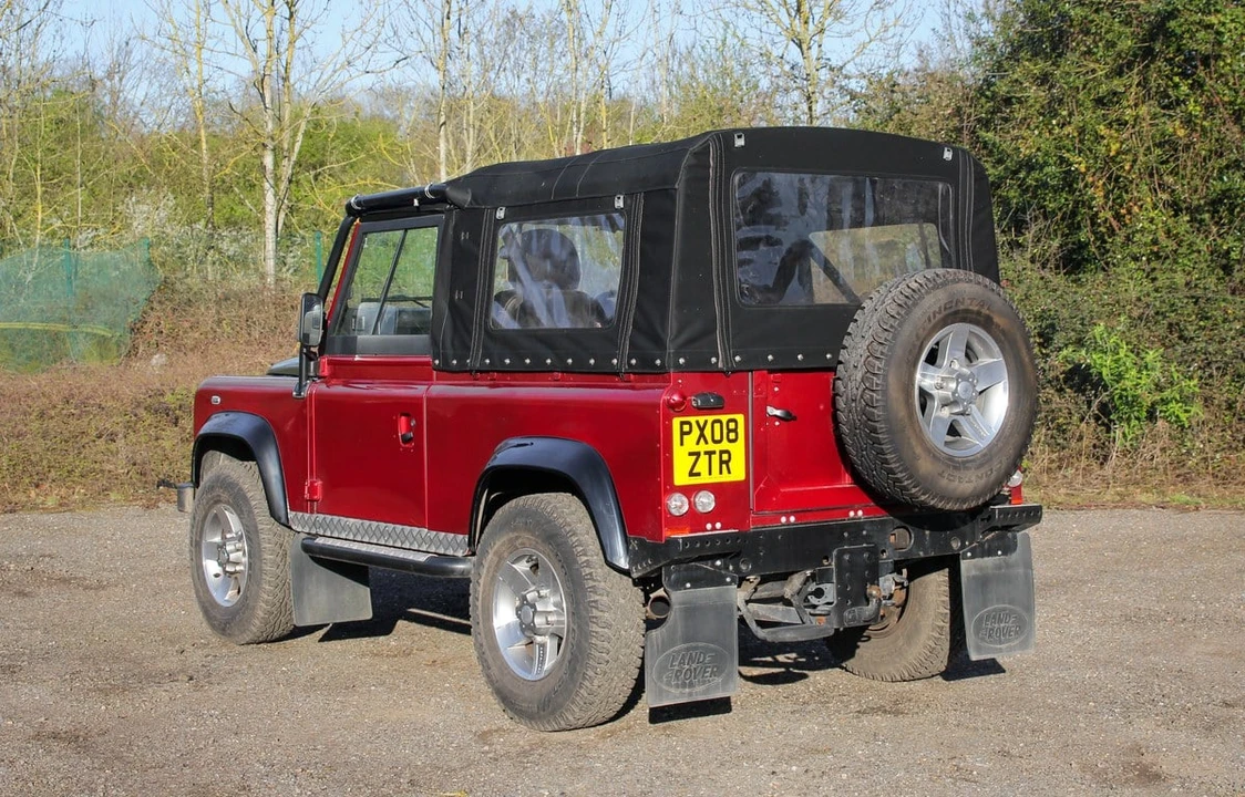 2008 Land Rover Defender 90 - Image 24 of 30