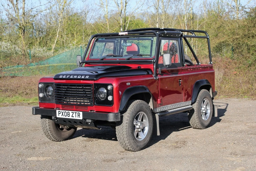 2008 Land Rover Defender 90 - Image 12 of 30