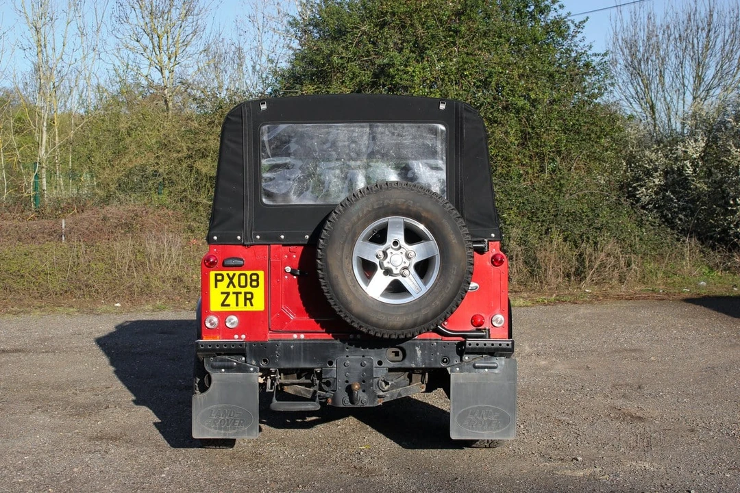 2008 Land Rover Defender 90 - Image 25 of 30