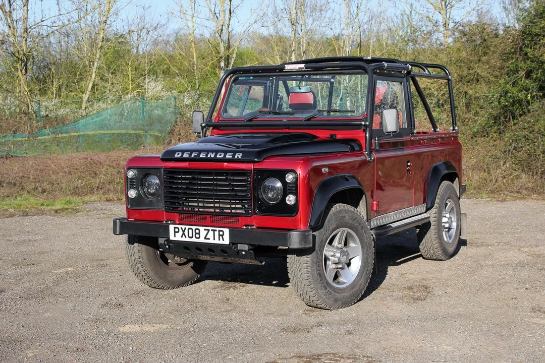 2008 Land Rover Defender 90 - Image 4 of 30