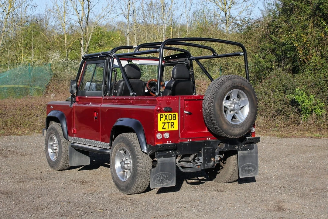 2008 Land Rover Defender 90 - Image 20 of 30