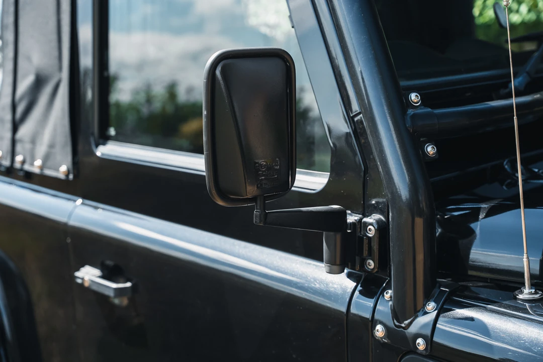 2008 Land Rover Defender 90 - Image 11 of 31