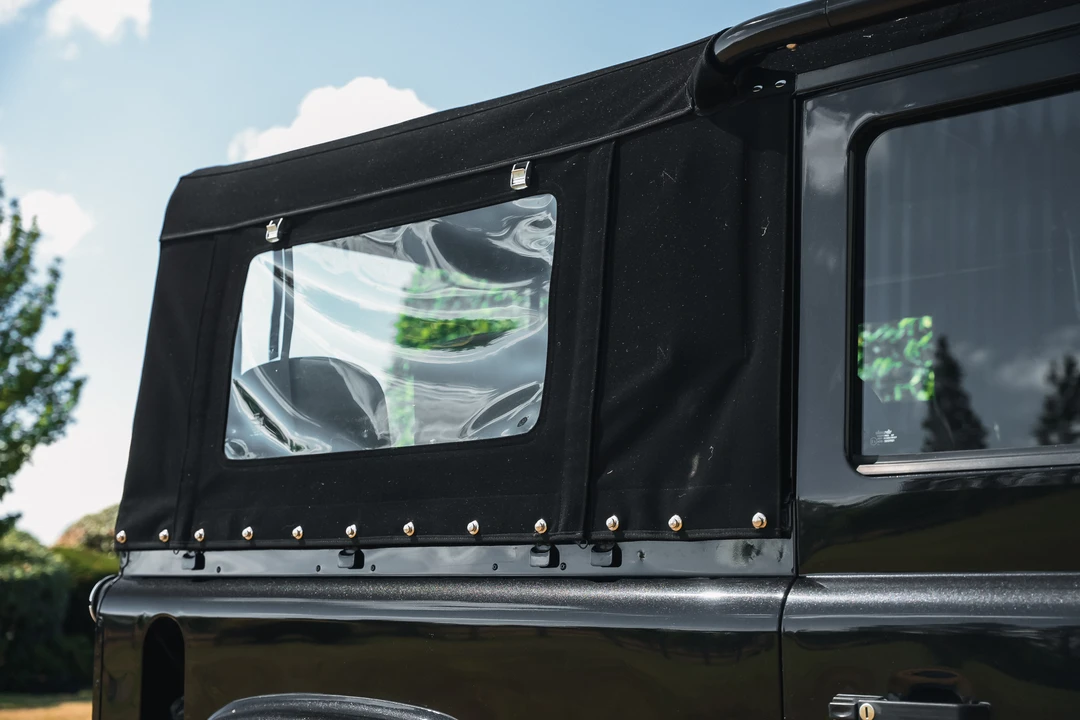 2008 Land Rover Defender 90 - Image 14 of 31