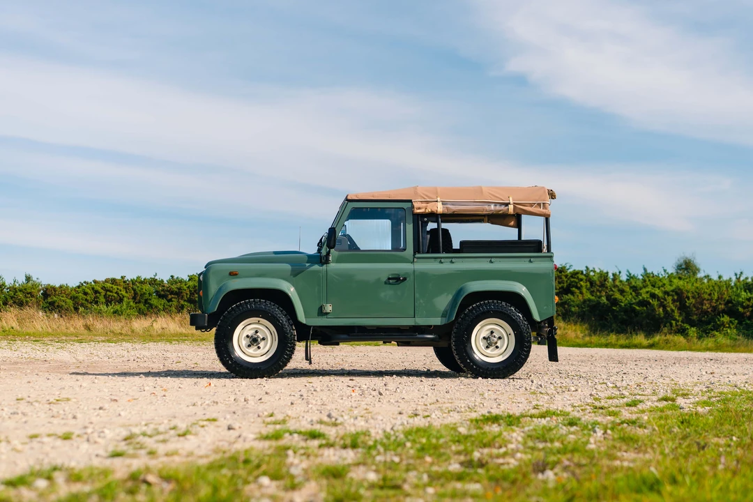 2008 Land Rover Defender 90 - Image 13 of 31