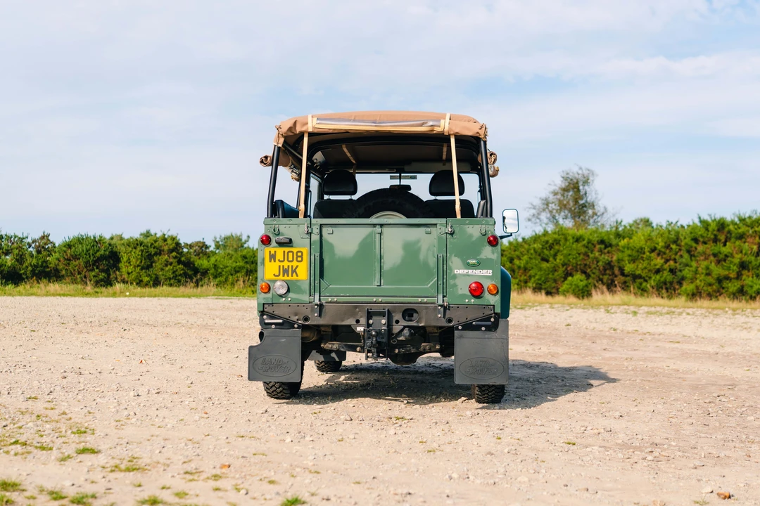 2008 Land Rover Defender 90 - Image 16 of 31