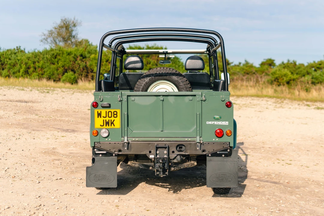 2008 Land Rover Defender 90 - Image 23 of 31