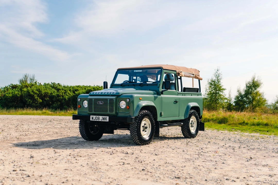 2008 Land Rover Defender 90 - Image 9 of 31