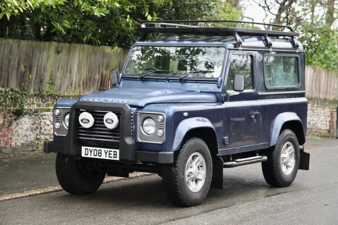 2008 Land Rover Defender 90 - Image 17 of 30