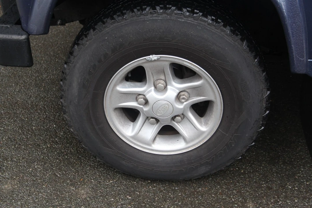 2008 Land Rover Defender 90 - Image 25 of 30