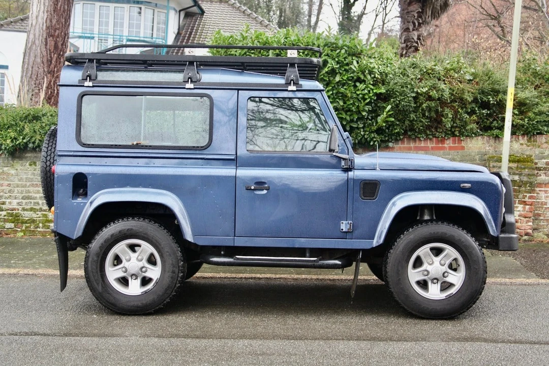 2008 Land Rover Defender 90 - Image 12 of 30