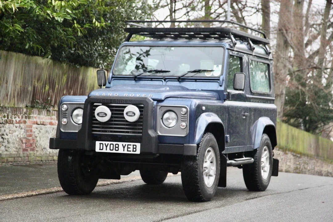 2008 Land Rover Defender 90 - Image 2 of 30