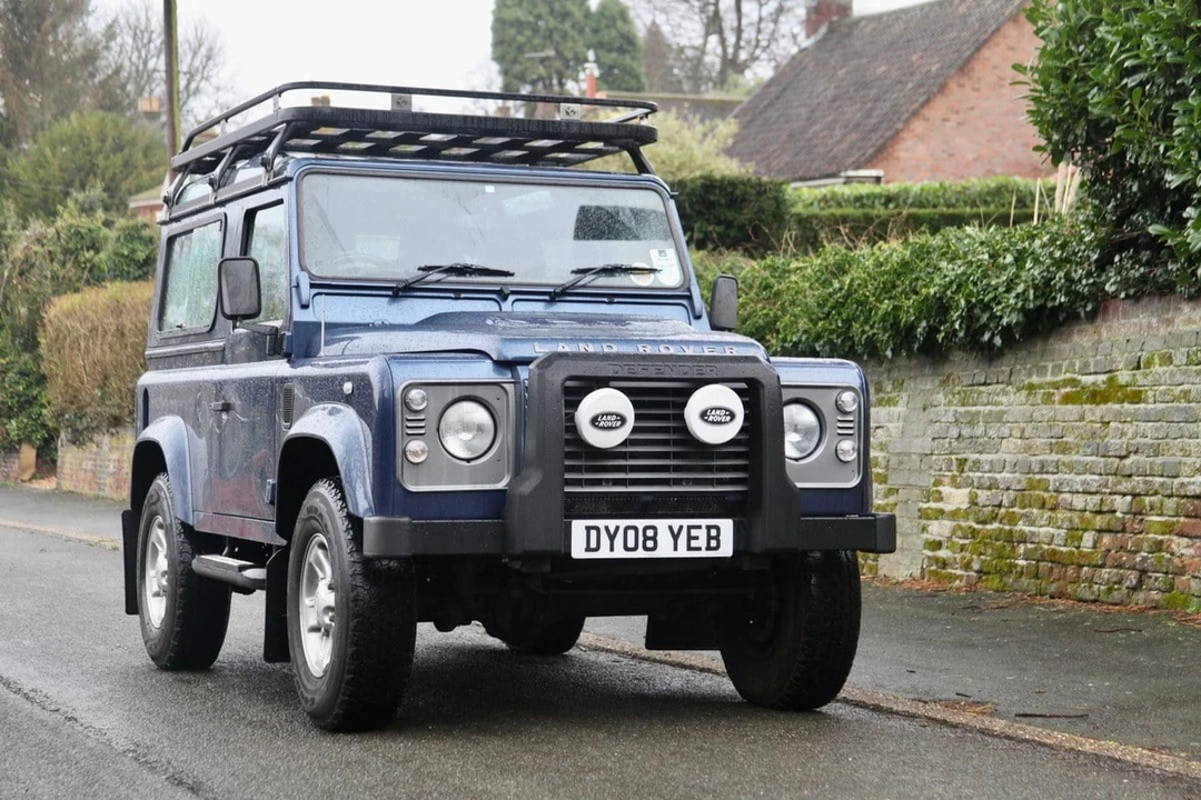 2008 Land Rover Defender 90 - Image 16 of 30