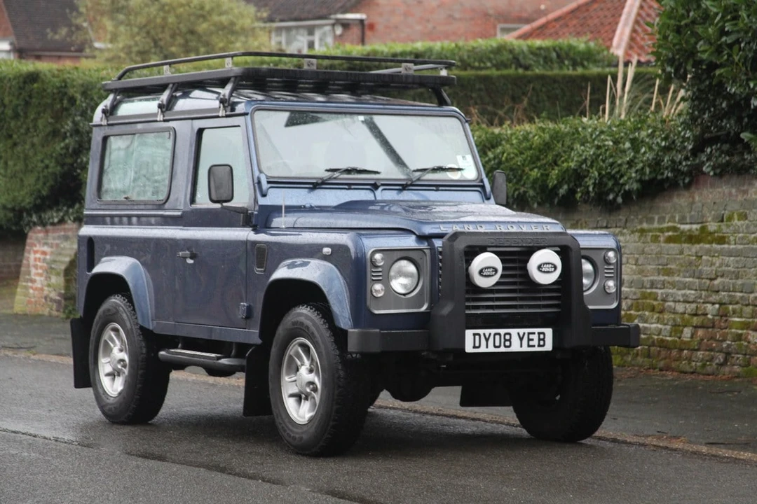 2008 Land Rover Defender 90 - Image 9 of 30