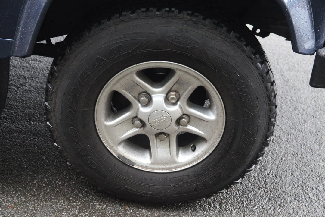 2008 Land Rover Defender 90 - Image 24 of 30