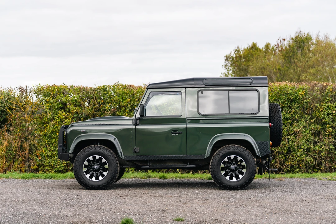 2008 Land Rover Defender 90 - Image 8 of 31