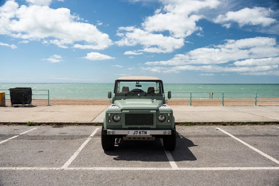 2008 Land Rover Defender 90 - Image 2 of 30