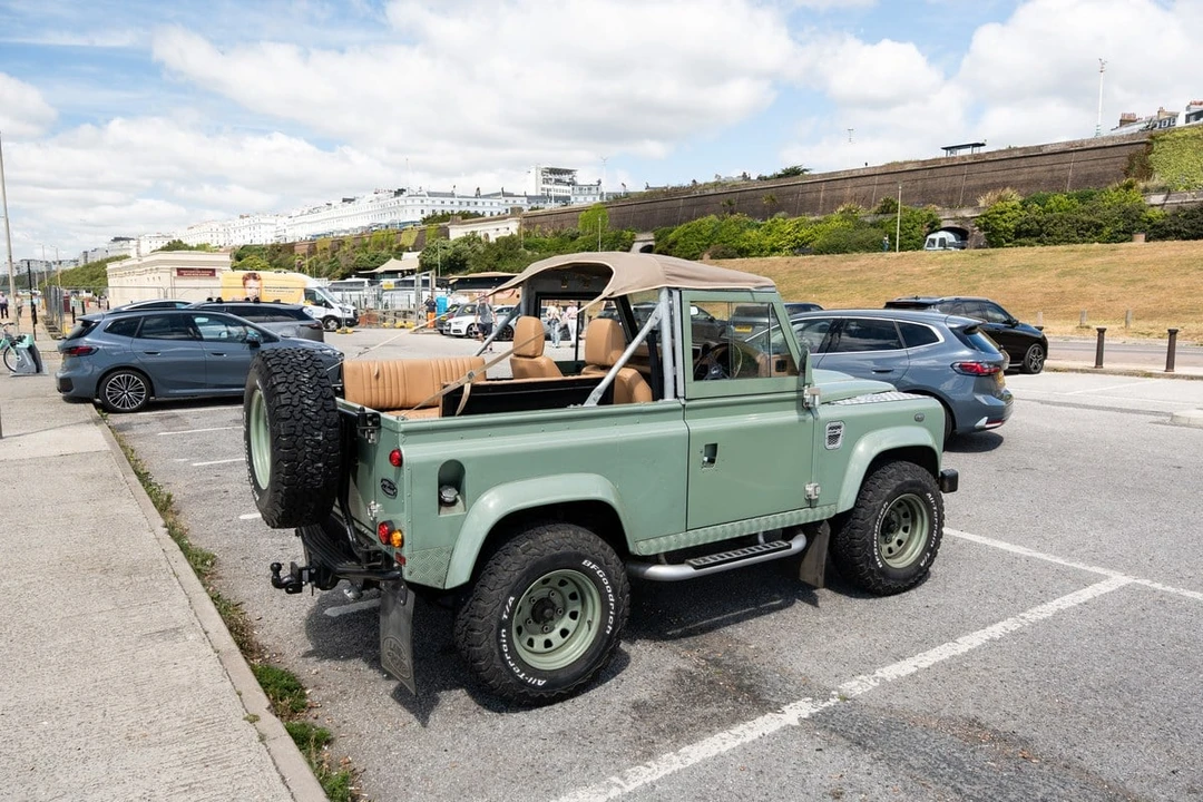 2008 Land Rover Defender 90 - Image 21 of 30
