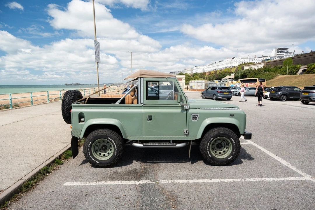 2008 Land Rover Defender 90 - Image 24 of 30