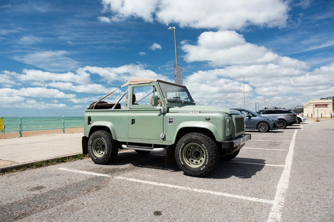 2008 Land Rover Defender 90 - Image 27 of 30