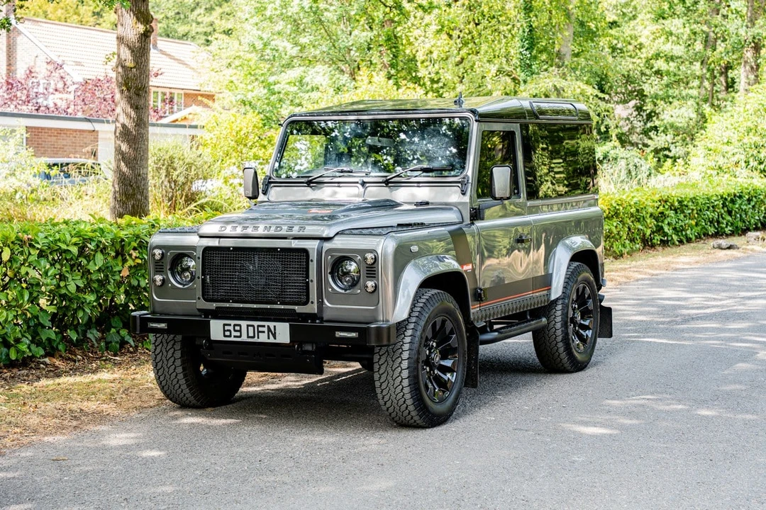 2008 Land Rover Defender 90 - Image 13 of 30