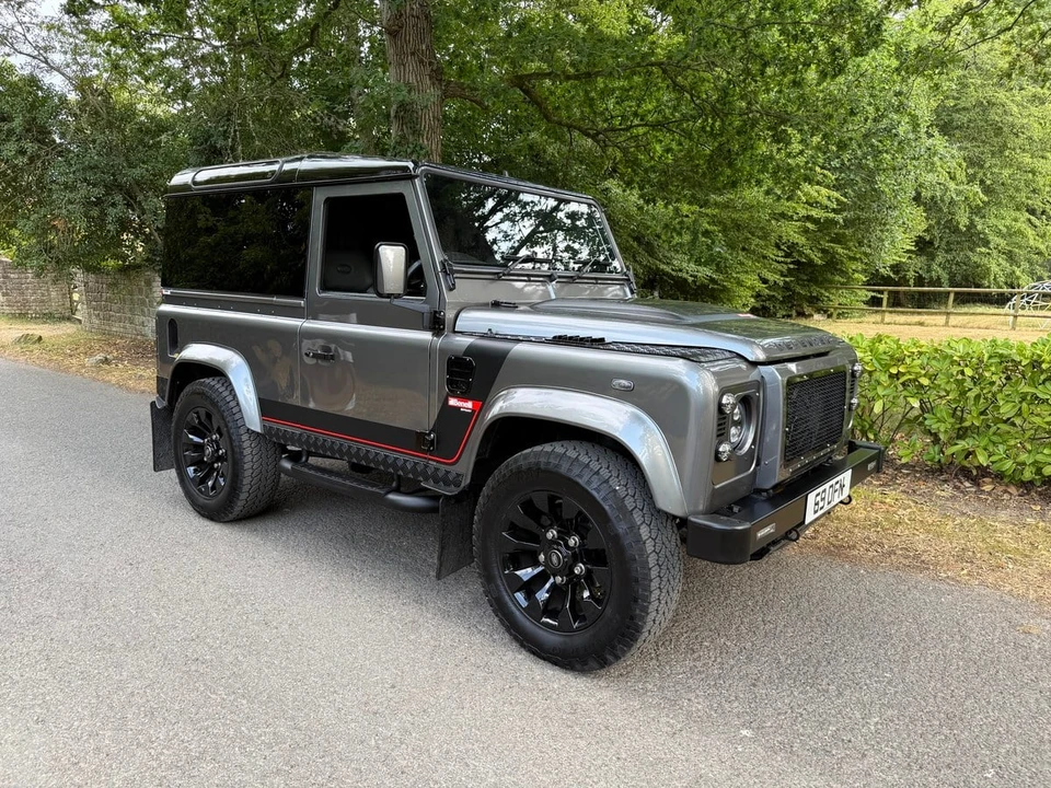 2008 Land Rover Defender 90 - Image 2 of 30