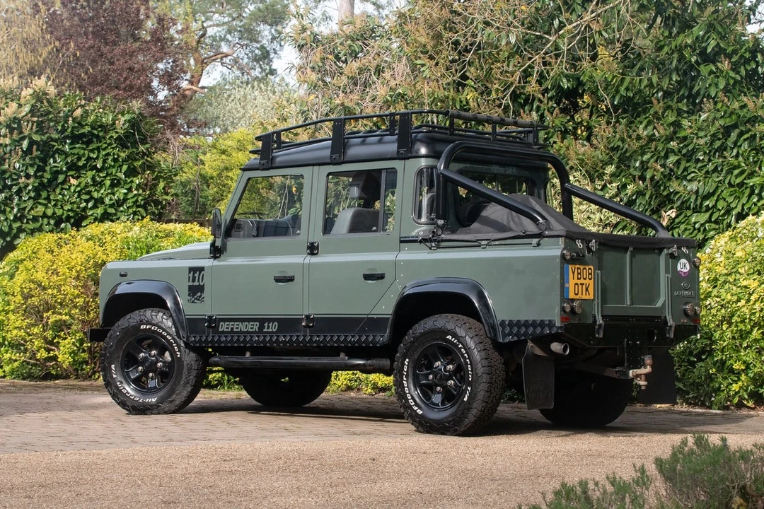 2008 Land Rover Defender 130 - Image 5 of 30