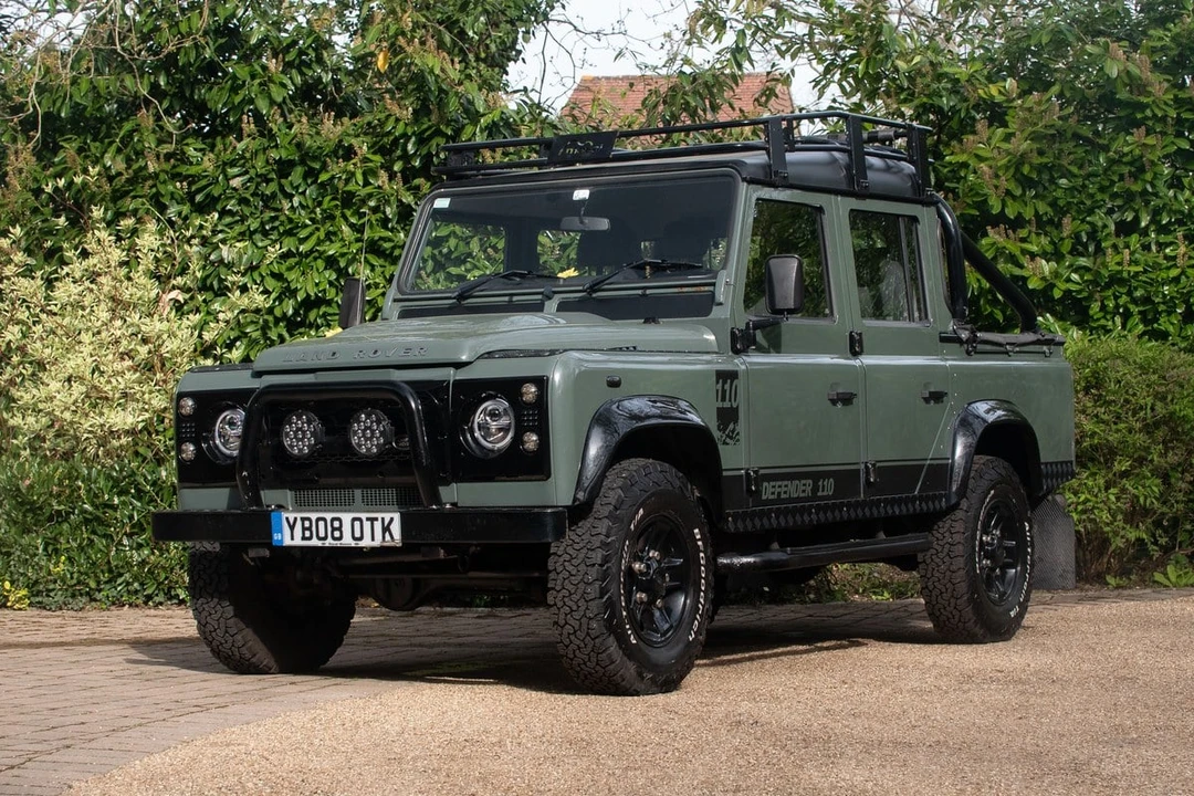 2008 Land Rover Defender 130 - Image 9 of 30
