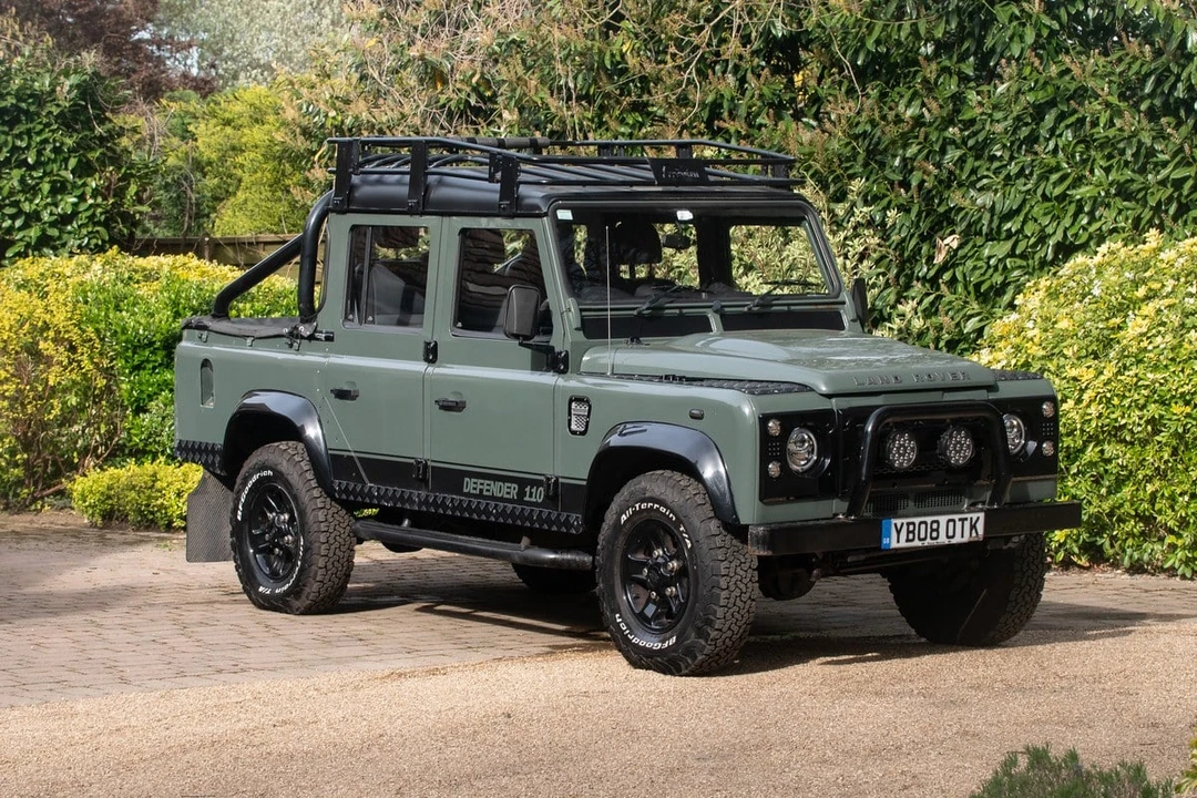 2008 Land Rover Defender 130 - Image 2 of 30