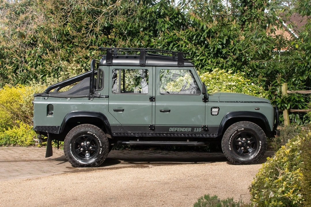 2008 Land Rover Defender 130 - Image 16 of 30