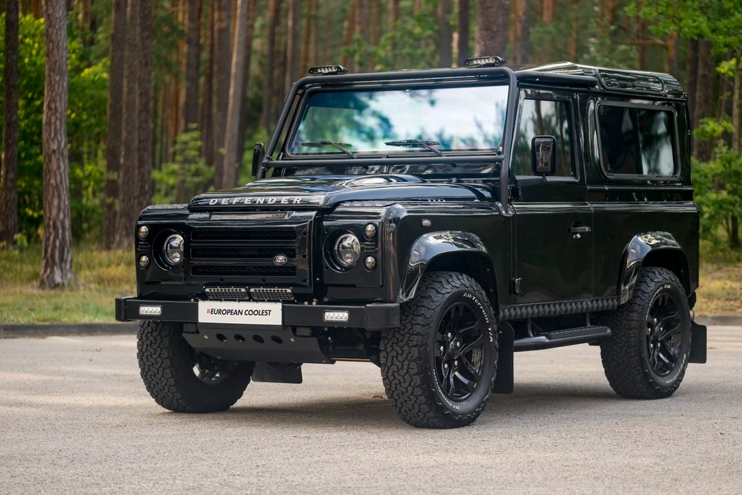 2008 Land Rover Defender - Image 11 of 30