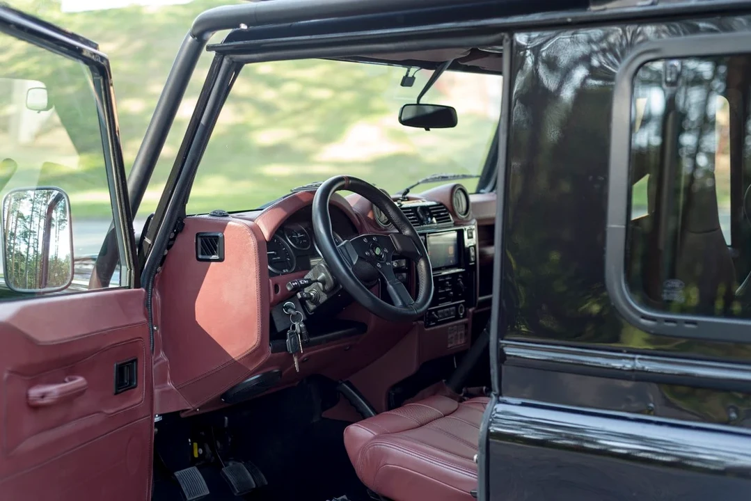 2008 Land Rover Defender - Image 26 of 30