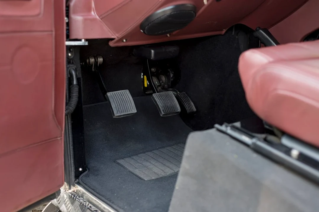 2008 Land Rover Defender - Image 27 of 30