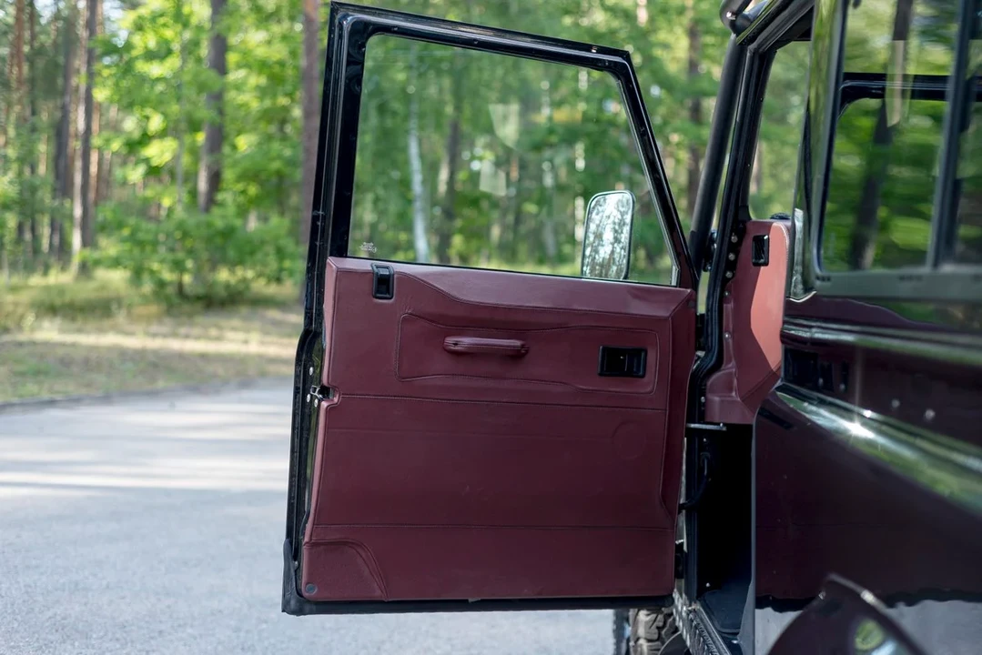 2008 Land Rover Defender - Image 28 of 30