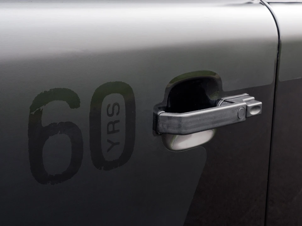 2008 Land Rover Defender 110 - Image 23 of 31