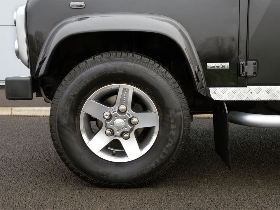 2008 Land Rover Defender 110 - Image 2 of 31